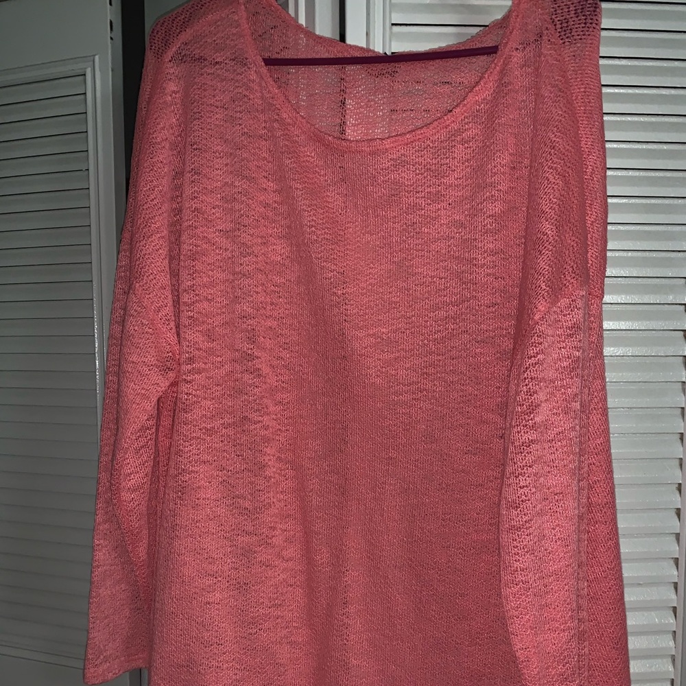 3x Boat Neck Top